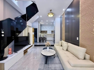 BÁN NHÀ 3 TẦNG 3 MÊ, kiệt 114 LÊ ĐỘ, TP ĐÀ NẴNG